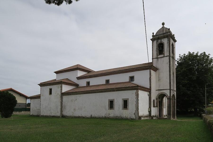 Iglesia parroquial de San Vicente de Poo, Llanes